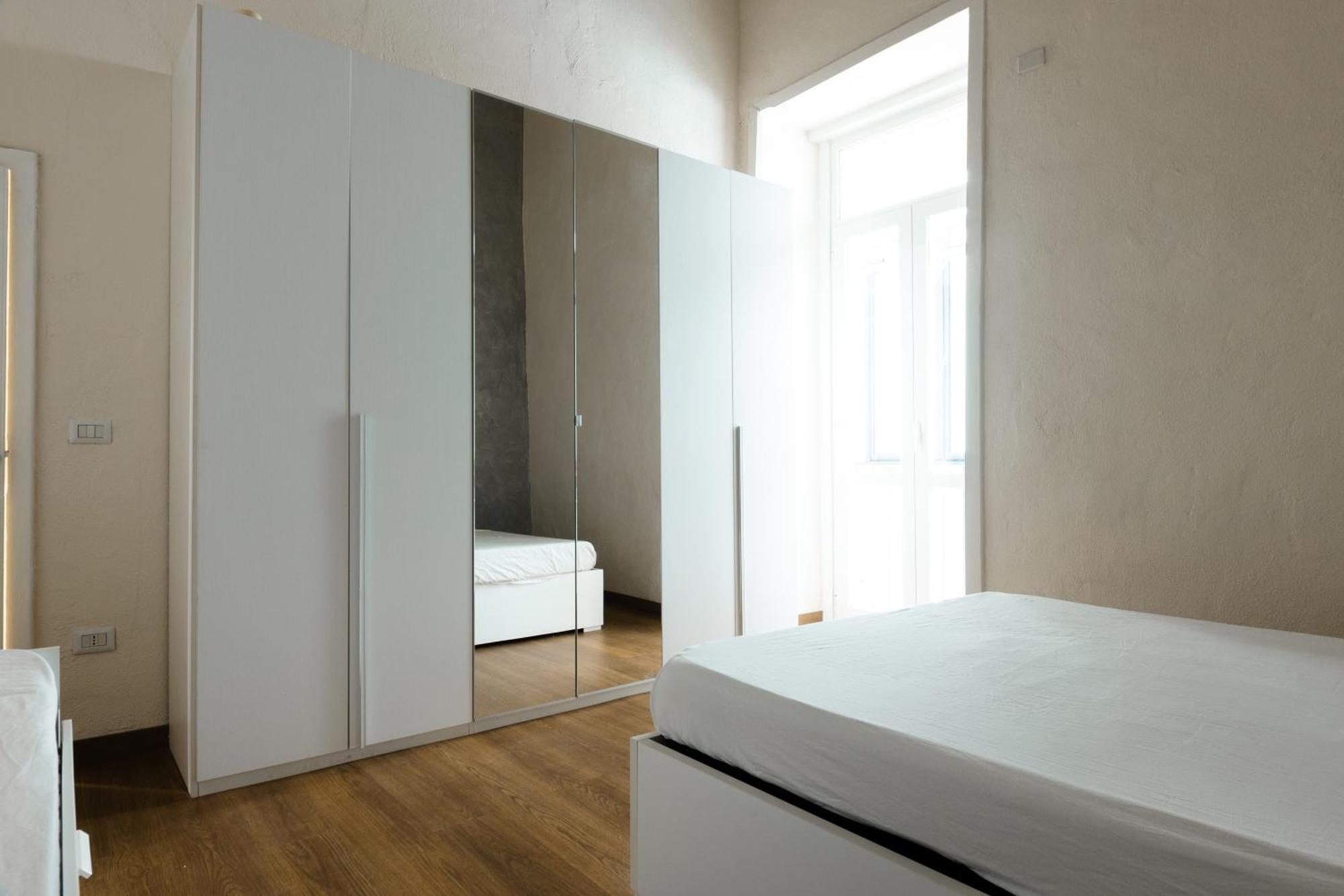Appartamento Cozy Historical Flat Napoli Esterno foto