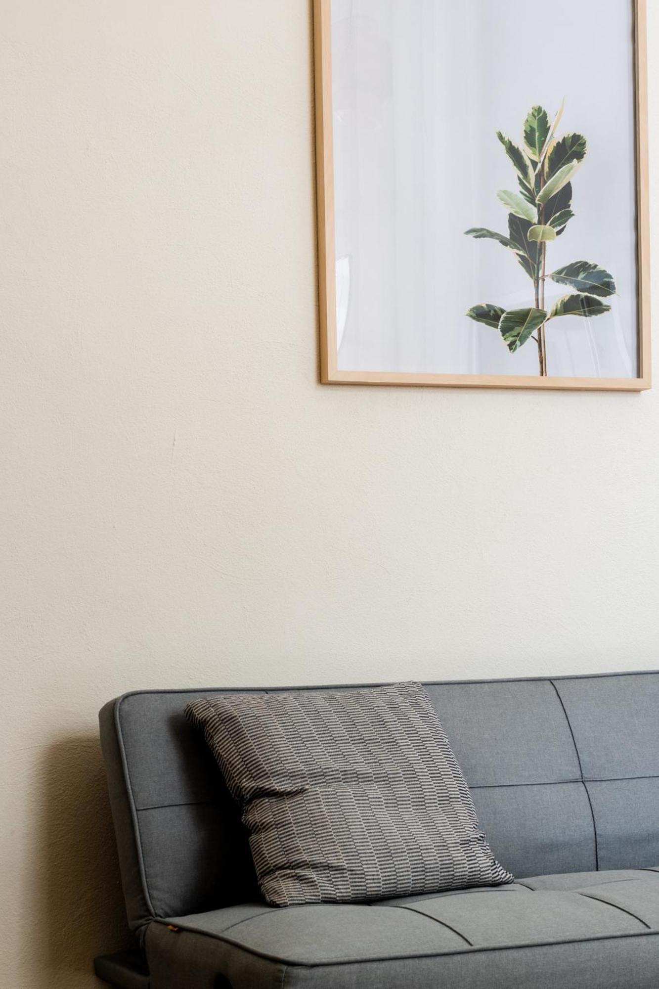 Appartamento Cozy Historical Flat Napoli Esterno foto